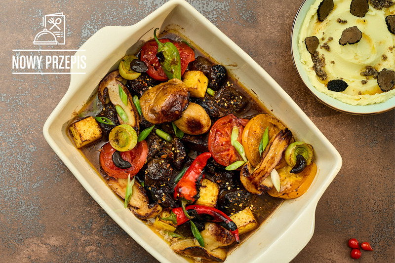 BOROWIKOWE RAGOÛT Z MUFLONA Z WARZYWAMI I PURÉE Z NUTĄ TRUFLI