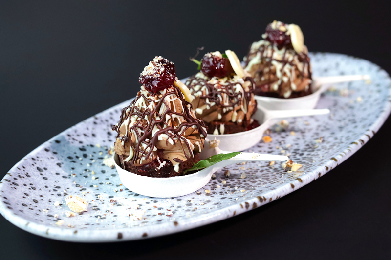 POTRÓJNIE CZEKOLADOWE BROWNIE